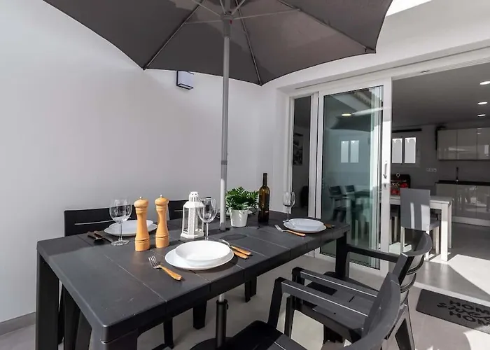 בית נופש Con Piscina Comunitaria Y Terraza Privada