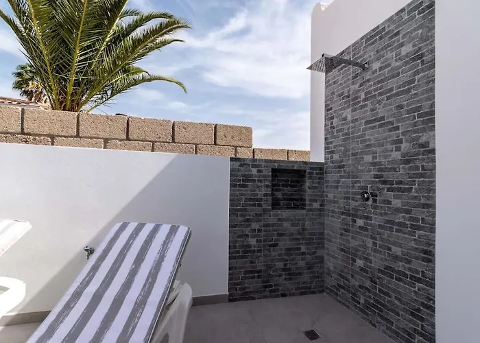 בית נופש Con Piscina Comunitaria Y Terraza Privada *
