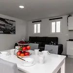 Con Piscina Comunitaria Y Terraza Privada Chayofa