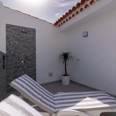 בית נופש Con Piscina Comunitaria Y Terraza Privada *